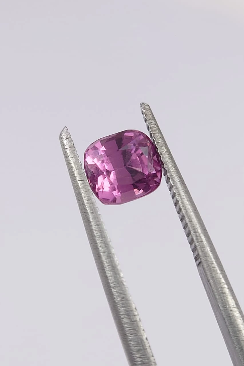 1ct Natural Malaya Garnet Cushion Cut Loose Gemstone From Tanzania — view 3